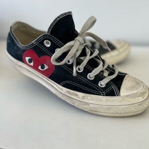 Comme des Garçons PLAY Converse Chuck Taylor Low-top Sneakers (unisex)